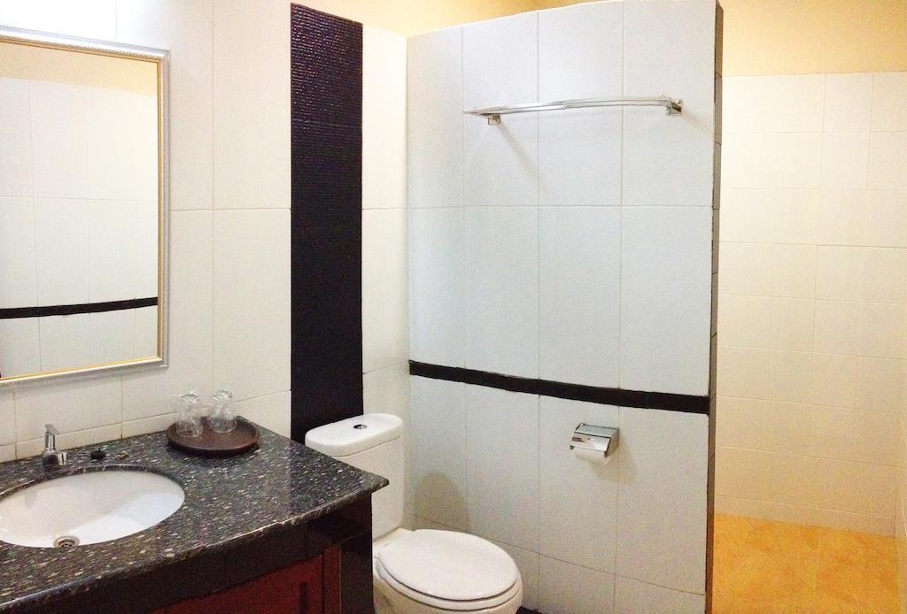 3C Familia Residence يوغياكارتا الغرفة الصورة