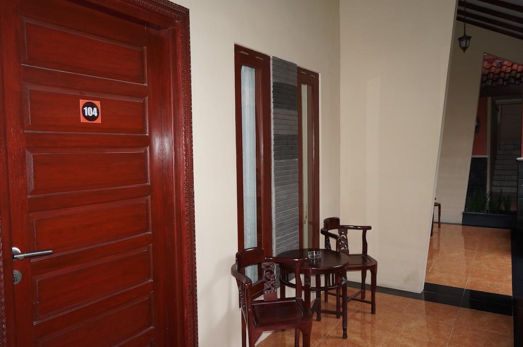 3C Familia Residence يوغياكارتا الغرفة الصورة